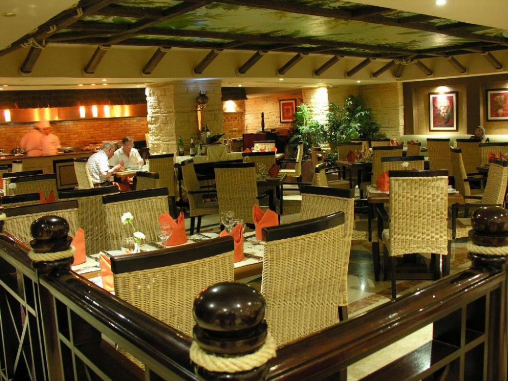 Pyramisa Cairo Suites & Casino Hotel Main image